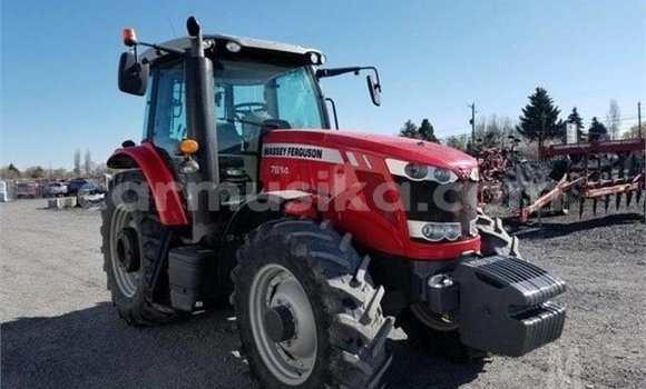 Nunua Ilio tumika DAF LF Nyekundu Lori ndani ya Beitbridge nchini Matabeleland Kusini