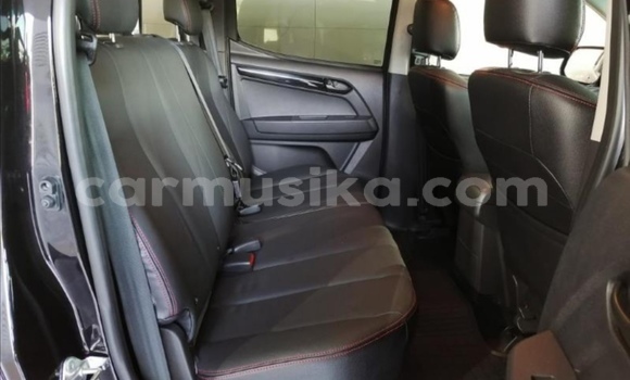 Acheter Occasion Voiture Isuzu D–MAX Noir à Beitbridge, Matabeleland South Acheter Occasion Voiture Isuzu D–MAX Noir à Beitbridge, Matabeleland South