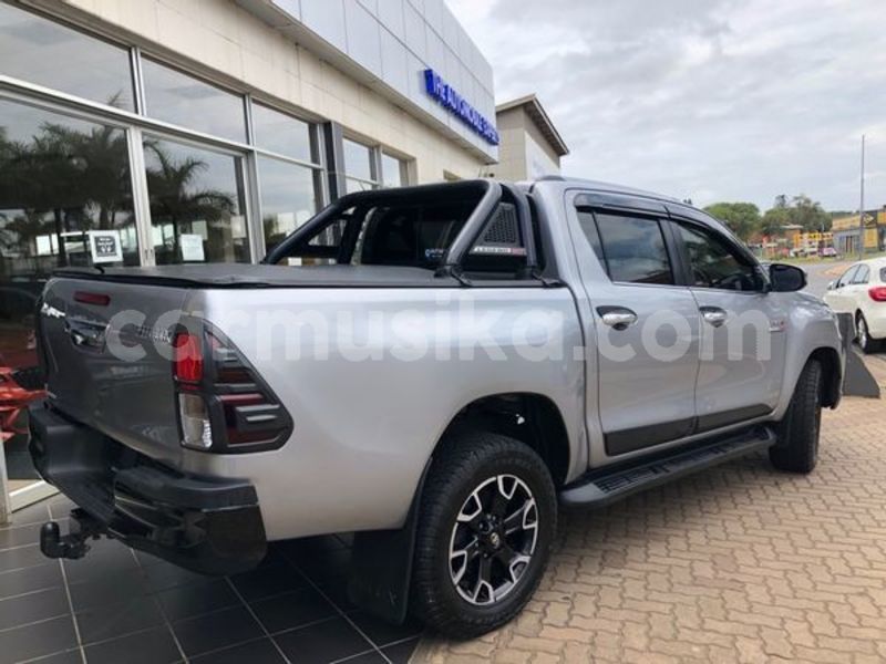 Big with watermark toyota hilux matabeleland south beitbridge 22551