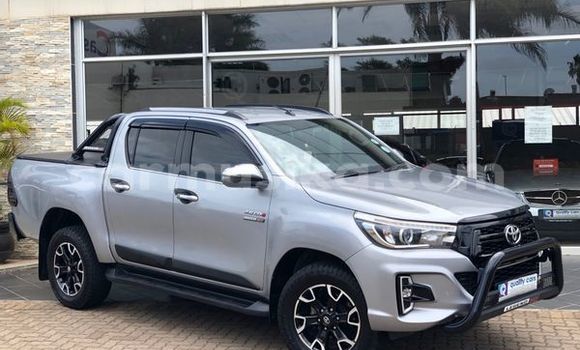 Buy Used Toyota Hilux Silver Car in Beitbridge in Matabeleland South Buy Used Toyota Hilux Silver Car in Beitbridge in Matabeleland South