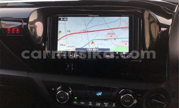 Acheter Import Voiture Toyota Hilux Blanc à Beitbridge, Matabeleland South Acheter Import Voiture Toyota Hilux Blanc à Beitbridge, Matabeleland South