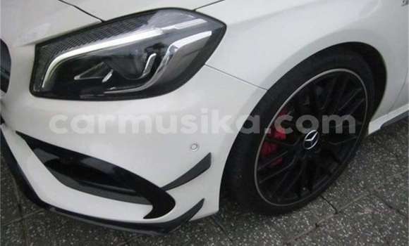 Tenga Tsaru Mercedes‒Benz A-klasse AMG Chena Mota in Beitbridge in Matabeleland South Tenga Tsaru Mercedes‒Benz A-klasse AMG Chena Mota in Beitbridge in Matabeleland South