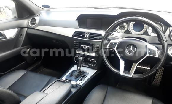 Nunua Ilio tumika Mercedes‒Benz C–Class Fedha Gari ndani ya Beitbridge nchini Matabeleland Kusini Nunua Ilio tumika Mercedes‒Benz C–Class Fedha Gari ndani ya Beitbridge nchini Matabeleland Kusini