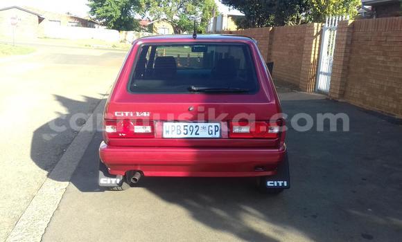 Buy Used Volkswagen Golf Red Car in Beitbridge in Matabeleland South Buy Used Volkswagen Golf Red Car in Beitbridge in Matabeleland South