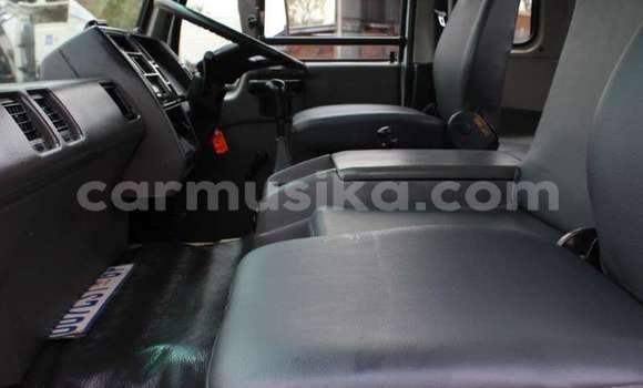 Acheter Occasion Utilitaire Nissan UD Blanc à Beitbridge, Matabeleland South Acheter Occasion Utilitaire Nissan UD Blanc à Beitbridge, Matabeleland South