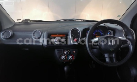 Acheter Occasion Voiture Honda Mobilio Gris à Beitbridge, Matabeleland South Acheter Occasion Voiture Honda Mobilio Gris à Beitbridge, Matabeleland South