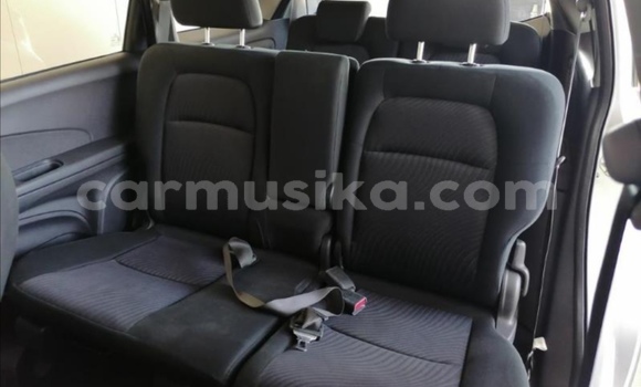 Acheter Occasion Voiture Honda Mobilio Gris à Beitbridge, Matabeleland South Acheter Occasion Voiture Honda Mobilio Gris à Beitbridge, Matabeleland South