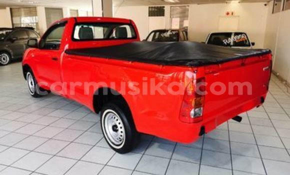 Tenga Tsaru Toyota Hilux Tsvuku Mota in Beitbridge in Matabeleland South Tenga Tsaru Toyota Hilux Tsvuku Mota in Beitbridge in Matabeleland South
