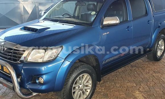 Buy Used Toyota Hilux Blue Car in Beitbridge in Matabeleland South Buy Used Toyota Hilux Blue Car in Beitbridge in Matabeleland South