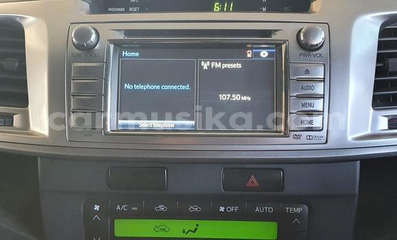 Buy Used Toyota Hilux Blue Car in Beitbridge in Matabeleland South Buy Used Toyota Hilux Blue Car in Beitbridge in Matabeleland South