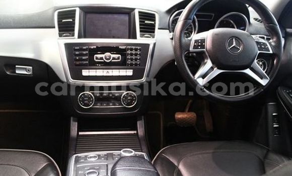 Nunua Ilio tumika Mercedes‒Benz G-klasse AMG Nyeupe Gari ndani ya Beitbridge nchini Matabeleland Kusini Nunua Ilio tumika Mercedes‒Benz G-klasse AMG Nyeupe Gari ndani ya Beitbridge nchini Matabeleland Kusini