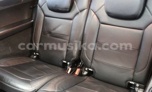 Nunua Ilio tumika Mercedes‒Benz G-klasse AMG Nyeupe Gari ndani ya Beitbridge nchini Matabeleland Kusini Nunua Ilio tumika Mercedes‒Benz G-klasse AMG Nyeupe Gari ndani ya Beitbridge nchini Matabeleland Kusini