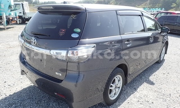 Buy Used Toyota Wish Silver Car in Beitbridge in Matabeleland South Buy Used Toyota Wish Silver Car in Beitbridge in Matabeleland South