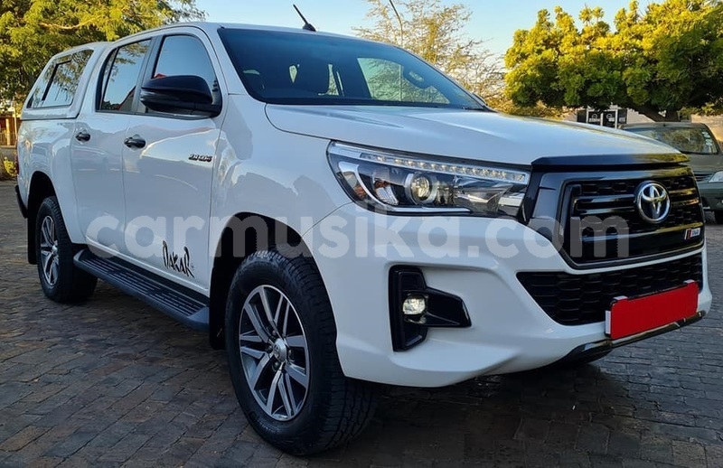 Big with watermark toyota hilux matabeleland south beitbridge 22580