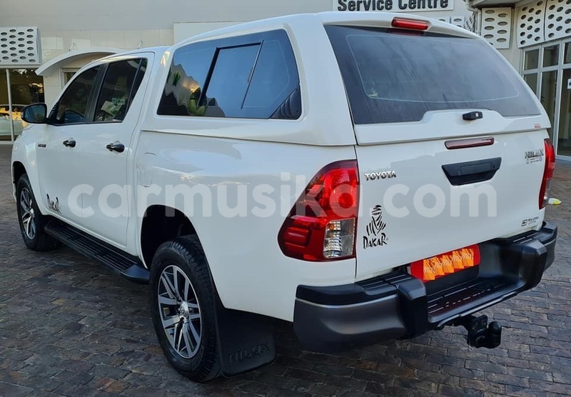 Big with watermark toyota hilux matabeleland south beitbridge 22580