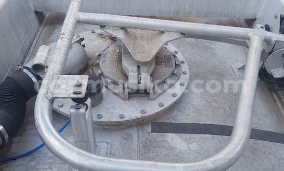 Acheter Occasion Utilitaire Mercedes‒Benz 2628 Blanc à Bulawayo, Bulawayo Acheter Occasion Utilitaire Mercedes‒Benz 2628 Blanc à Bulawayo, Bulawayo