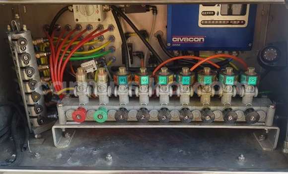 Acheter Occasion Utilitaire Mercedes‒Benz 2628 Blanc à Bulawayo, Bulawayo Acheter Occasion Utilitaire Mercedes‒Benz 2628 Blanc à Bulawayo, Bulawayo