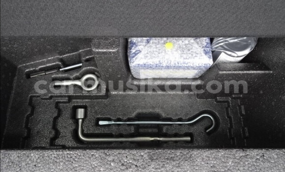 Nunua Ilio tumika Honda Fit Fedha Gari ndani ya Beitbridge nchini Matabeleland Kusini Nunua Ilio tumika Honda Fit Fedha Gari ndani ya Beitbridge nchini Matabeleland Kusini