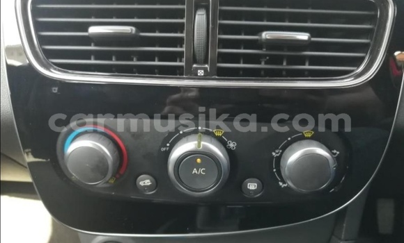 Nunua Ilio tumika Renault Clio Nyingine Gari ndani ya Beitbridge nchini Matabeleland Kusini Nunua Ilio tumika Renault Clio Nyingine Gari ndani ya Beitbridge nchini Matabeleland Kusini