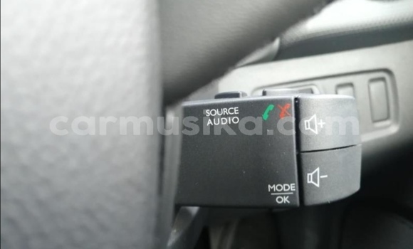 Nunua Ilio tumika Renault Clio Nyingine Gari ndani ya Beitbridge nchini Matabeleland Kusini Nunua Ilio tumika Renault Clio Nyingine Gari ndani ya Beitbridge nchini Matabeleland Kusini