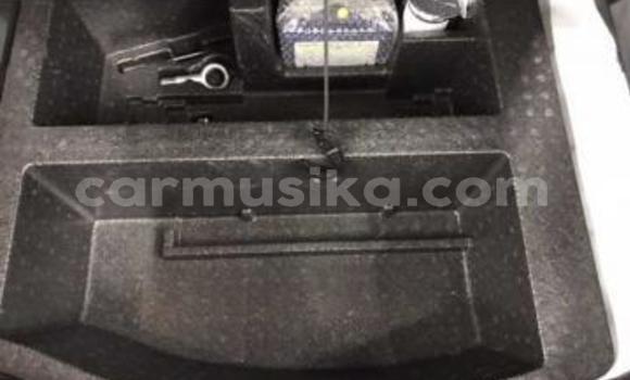 Tenga Tsaru Honda Fit Chena Mota in Beitbridge in Matabeleland South Tenga Tsaru Honda Fit Chena Mota in Beitbridge in Matabeleland South