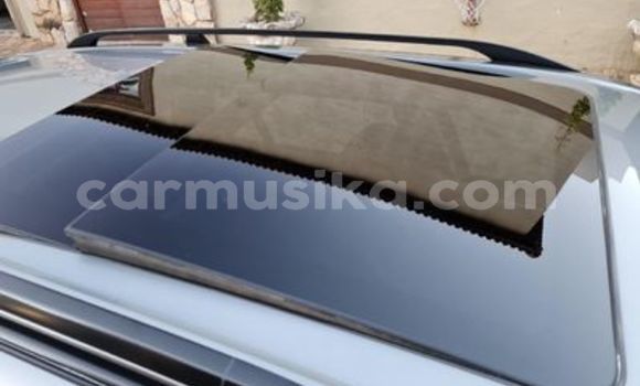 Acheter Occasion Voiture BMW X3 Gris à Beitbridge, Matabeleland South Acheter Occasion Voiture BMW X3 Gris à Beitbridge, Matabeleland South