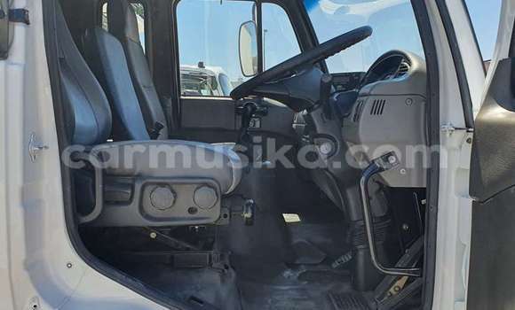 Tenga Tsaru Nissan UD Chena Rori in Beitbridge in Matabeleland South Tenga Tsaru Nissan UD Chena Rori in Beitbridge in Matabeleland South