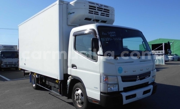 Acheter Occasion Voiture Mitsubishi Town Box Blanc à Beitbridge, Matabeleland South