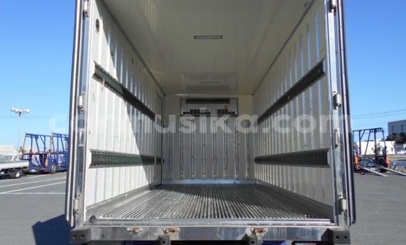 Acheter Occasion Voiture Mitsubishi Town Box Blanc à Beitbridge, Matabeleland South Acheter Occasion Voiture Mitsubishi Town Box Blanc à Beitbridge, Matabeleland South