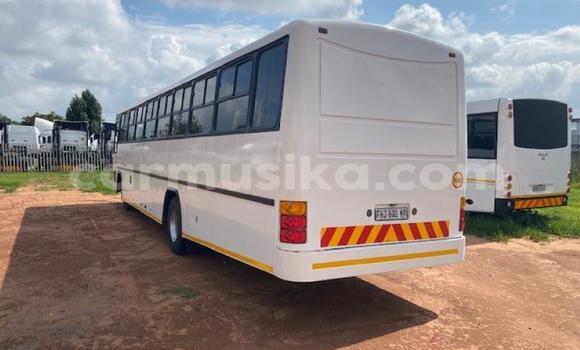 Tenga Tsaru Scania R420 Chena Rori in Beitbridge in Matabeleland South Tenga Tsaru Scania R420 Chena Rori in Beitbridge in Matabeleland South