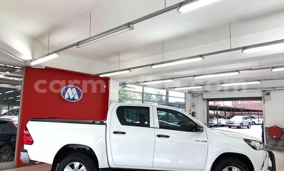 Tenga Tsaru Toyota Hilux Chena Mota in Chitungwiza in Harare Tenga Tsaru Toyota Hilux Chena Mota in Chitungwiza in Harare