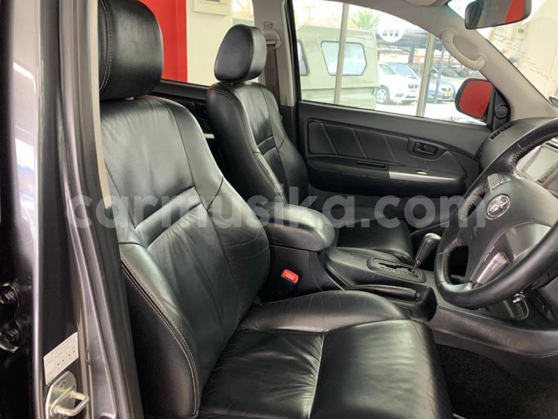 Big with watermark toyota hilux matabeleland south beitbridge 22610