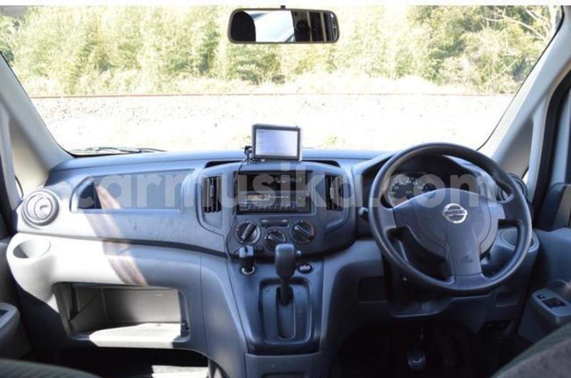 Big with watermark nissan nv200 matabeleland south beitbridge 22612
