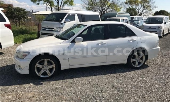 Acheter Occasion Voiture Toyota Altezza Blanc à Beitbridge, Matabeleland South Acheter Occasion Voiture Toyota Altezza Blanc à Beitbridge, Matabeleland South