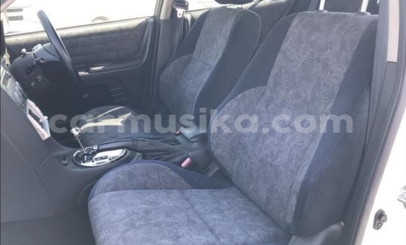 Acheter Occasion Voiture Toyota Altezza Blanc à Beitbridge, Matabeleland South Acheter Occasion Voiture Toyota Altezza Blanc à Beitbridge, Matabeleland South