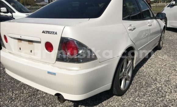 Acheter Occasion Voiture Toyota Altezza Blanc à Beitbridge, Matabeleland South Acheter Occasion Voiture Toyota Altezza Blanc à Beitbridge, Matabeleland South