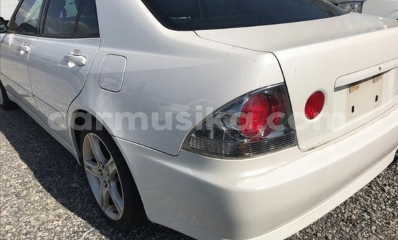 Acheter Occasion Voiture Toyota Altezza Blanc à Beitbridge, Matabeleland South Acheter Occasion Voiture Toyota Altezza Blanc à Beitbridge, Matabeleland South