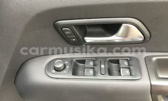 Acheter Occasion Voiture Volkswagen Amarok Blanc à Beitbridge, Matabeleland South Acheter Occasion Voiture Volkswagen Amarok Blanc à Beitbridge, Matabeleland South