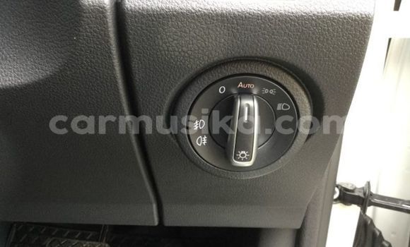 Acheter Occasion Voiture Volkswagen Amarok Blanc à Beitbridge, Matabeleland South Acheter Occasion Voiture Volkswagen Amarok Blanc à Beitbridge, Matabeleland South