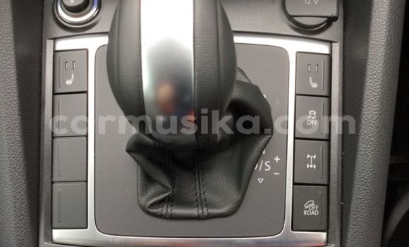 Acheter Occasion Voiture Volkswagen Amarok Blanc à Beitbridge, Matabeleland South Acheter Occasion Voiture Volkswagen Amarok Blanc à Beitbridge, Matabeleland South