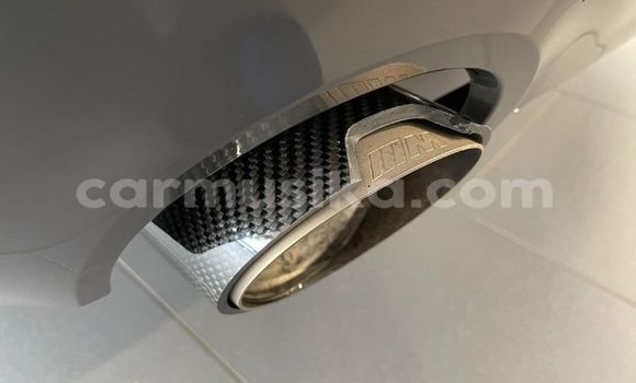 Acheter Occasion Voiture BMW M3 Rouge à Beitbridge, Matabeleland South Acheter Occasion Voiture BMW M3 Rouge à Beitbridge, Matabeleland South