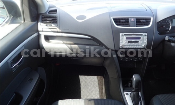 Acheter Occasion Voiture Suzuki Swift Bleu à Beitbridge, Matabeleland South Acheter Occasion Voiture Suzuki Swift Bleu à Beitbridge, Matabeleland South