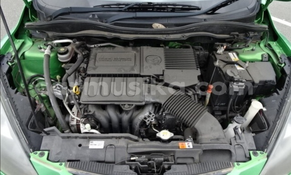 Nunua Ilio tumika Mazda Demio Kijani Gari ndani ya Beitbridge nchini Matabeleland Kusini Nunua Ilio tumika Mazda Demio Kijani Gari ndani ya Beitbridge nchini Matabeleland Kusini