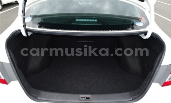 Acheter Occasion Voiture Nissan Sylphy Blanc à Beitbridge, Matabeleland South Acheter Occasion Voiture Nissan Sylphy Blanc à Beitbridge, Matabeleland South