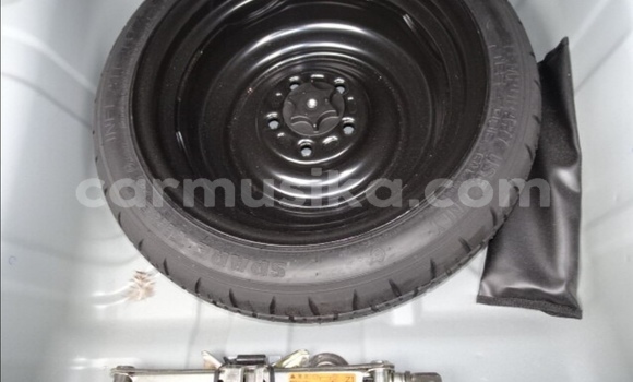 Acheter Occasion Voiture Nissan Sylphy Blanc à Beitbridge, Matabeleland South Acheter Occasion Voiture Nissan Sylphy Blanc à Beitbridge, Matabeleland South