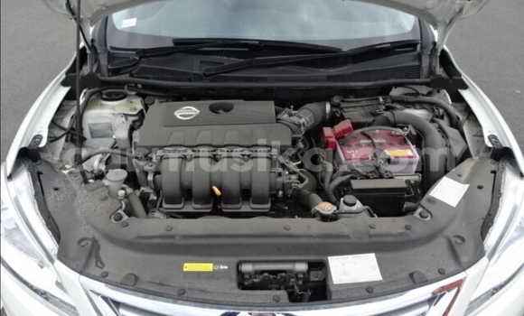 Acheter Occasion Voiture Nissan Sylphy Blanc à Beitbridge, Matabeleland South Acheter Occasion Voiture Nissan Sylphy Blanc à Beitbridge, Matabeleland South