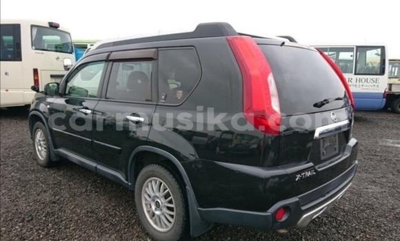 Nunua Ilio tumika Nissan X–Trail Nyeusi Gari ndani ya Beitbridge nchini Matabeleland Kusini Nunua Ilio tumika Nissan X–Trail Nyeusi Gari ndani ya Beitbridge nchini Matabeleland Kusini
