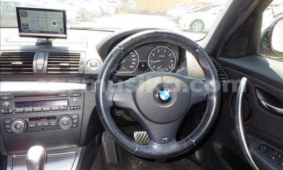 Acheter Occasion Voiture BMW 1-Series Blanc à Beitbridge, Matabeleland South Acheter Occasion Voiture BMW 1-Series Blanc à Beitbridge, Matabeleland South