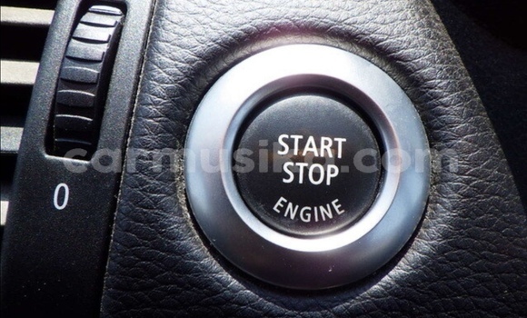 Acheter Occasion Voiture BMW 1-Series Blanc à Beitbridge, Matabeleland South Acheter Occasion Voiture BMW 1-Series Blanc à Beitbridge, Matabeleland South