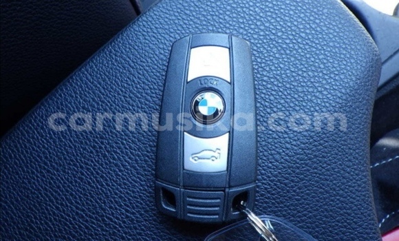 Acheter Occasion Voiture BMW 1-Series Blanc à Beitbridge, Matabeleland South Acheter Occasion Voiture BMW 1-Series Blanc à Beitbridge, Matabeleland South